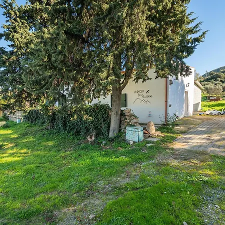Prázdninový dům La Rocca Del Pellegrino *